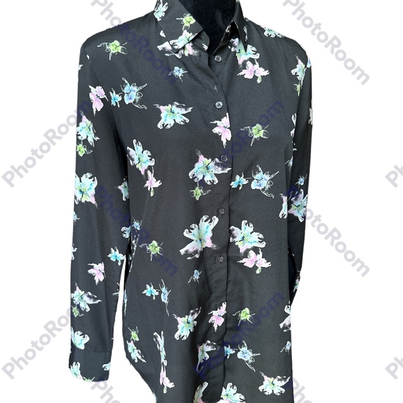 Banana Republic Women's Gray Floral Long Sleeve Button Blouse Medium - Picture 1 of 6